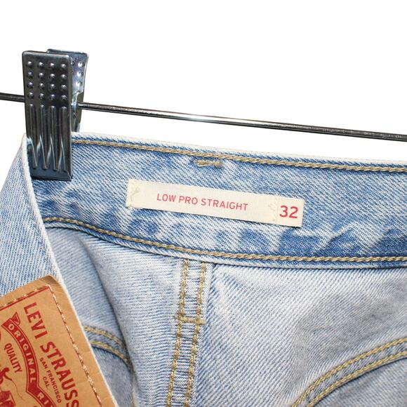 Levi's Low Pro Jeans Charlie Glow Up Light Wash Mid Rise Straight Leg Size 32 - Picture 10 of 12